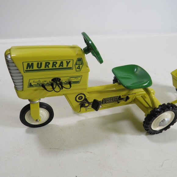 Hallmark 1961 Replica Super Deluxe Tractor Kiddie Car Classics - Picture 5 of 16